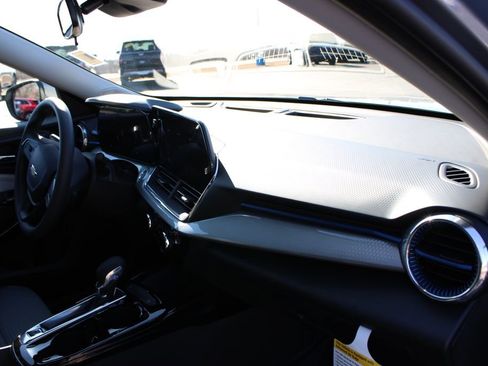 New 2026 Chevrolet Trax LT image 26