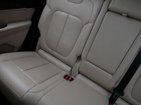 Used 2023 Jeep Grand Cherokee Limited w/ MOPAR Finishing Package image 12