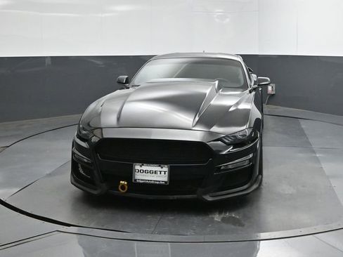 Used 2020 Ford Mustang GT w/ Equipment Group 301A RWD image 22