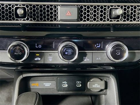 Used 2025 Honda Civic Sport image 22