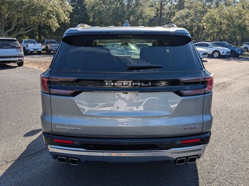 New 2026 GMC Acadia Denali w/ Super Cruise Package image 5