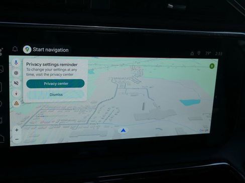 Used 2023 GMC Sierra 1500 AT4 w/ Technology Package image 5