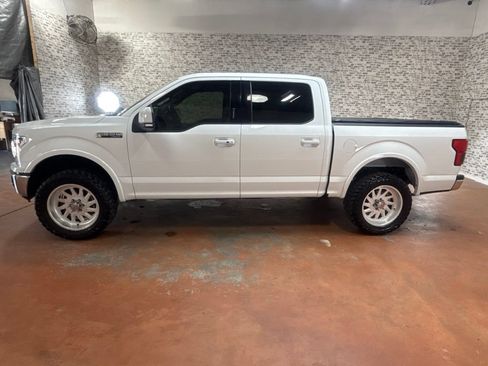Used 2020 Ford F150 Lariat AWD/4WD image 4