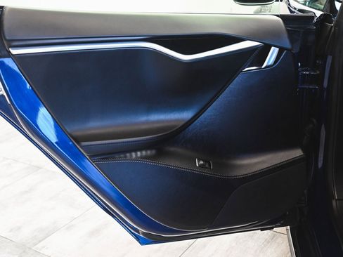 Used 2016 Tesla Model S 75D image 11