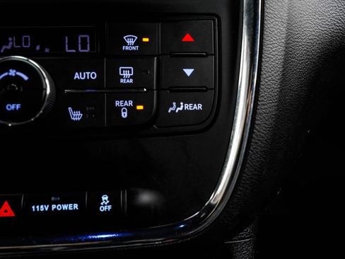 Used 2019 Dodge Grand Caravan GT FWD image 26