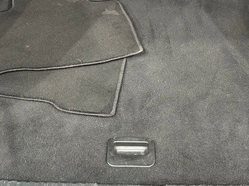 Used 2019 Ford Edge Titanium AWD/4WD image 30