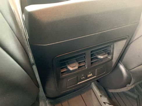 Certified 2024 GMC Canyon AT4X image 21