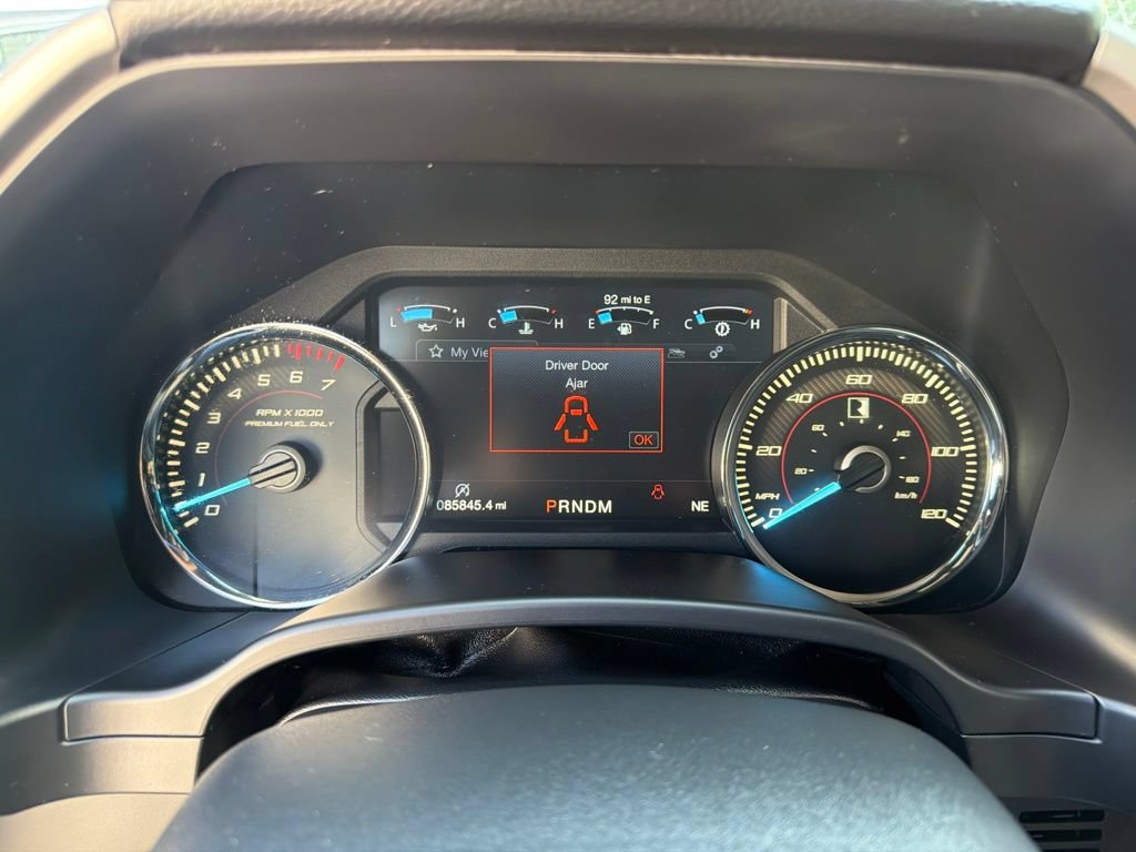 Used 2019 Ford F150 Lariat w/ Equipment Group 502A Luxury AWD/4WD image 26