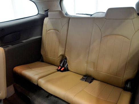 Used 2016 Buick Enclave Leather w/ Enclave Tuscan Edition image 30