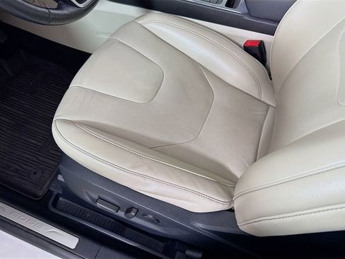 Used 2022 Ford Edge Titanium w/ Equipment Group 301A image 21