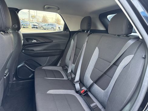 Used 2023 Chevrolet TrailBlazer LT w/ Convenience Package image 25