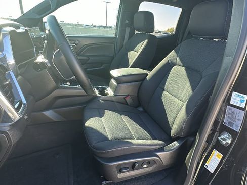 Used 2024 GMC Canyon Elevation w/ Convenience Package image 4