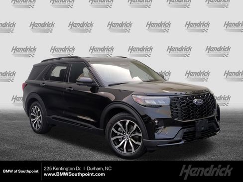 Used 2026 Ford Explorer ST-Line w/ Premium Package RWD image 1