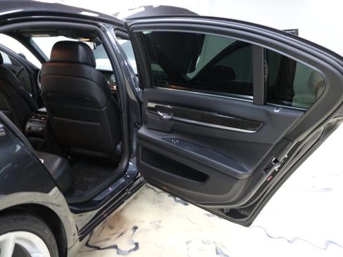 Used 2012 BMW 750Li image 92