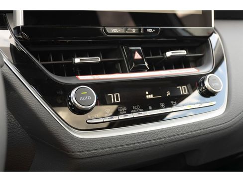 Certified 2026 Toyota Corolla Cross XLE w/ Convenience Package image 25