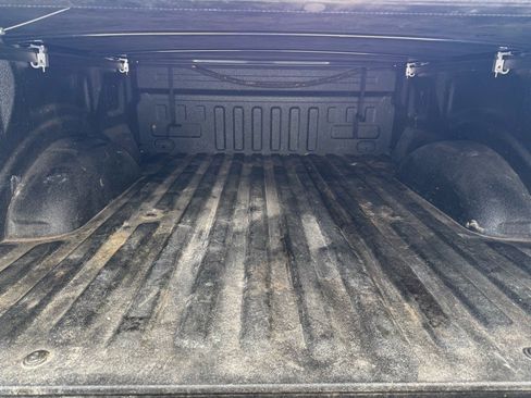 Used 2015 Ford F150 Platinum w/ Equipment Group 701A Luxury image 14