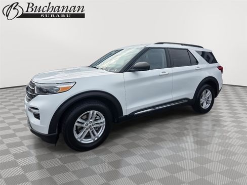 Used 2023 Ford Explorer XLT w/ Equipment Group 202A image 1