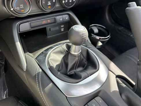 New 2026 MAZDA MX-5 Miata Club w/ Interior Package RWD image 52