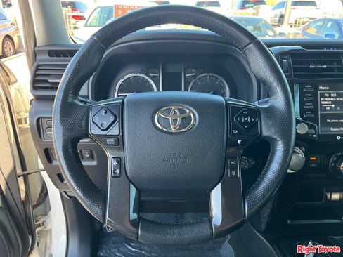 Certified 2023 Toyota 4Runner TRD Off-Road Premium AWD/4WD image 22