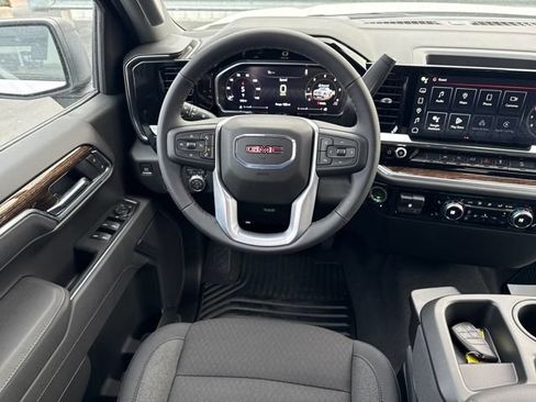 New 2026 GMC Sierra 1500 Elevation w/ X31 Off-Road Package AWD/4WD image 15