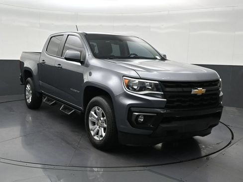 Used 2022 Chevrolet Colorado LT w/ LT Convenience Package RWD image 8