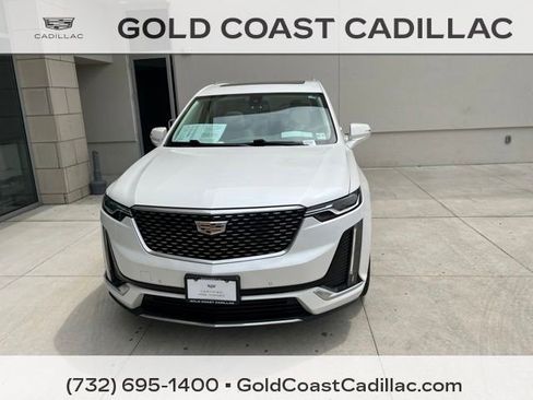 Certified 2023 Cadillac XT6 Premium Luxury AWD/4WD image 5