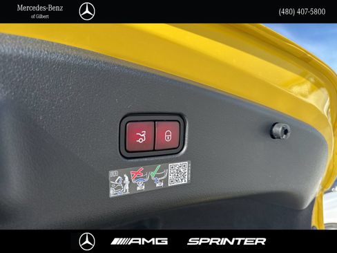 New 2026 Mercedes-Benz CLE 300 4MATIC Coupe image 8