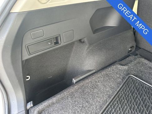 Used 2021 Volkswagen Tiguan S AWD/4WD image 31