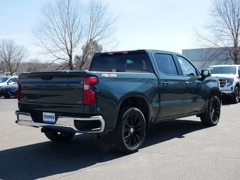 Used 2025 Chevrolet Silverado 1500 LT AWD/4WD image 10