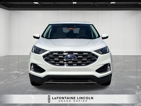 Used 2023 Ford Edge Titanium AWD/4WD image 8