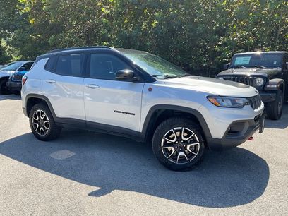 Used 2025 Jeep Compass Trailhawk