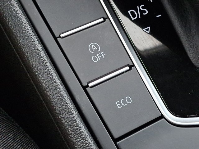 Certified 2021 Volkswagen Jetta S w/ Driver Assistance Package FWD image 33