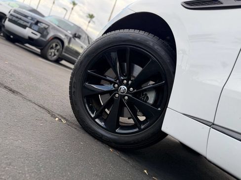 Used 2024 Jaguar F-PACE R-Dynamic S AWD/4WD image 5