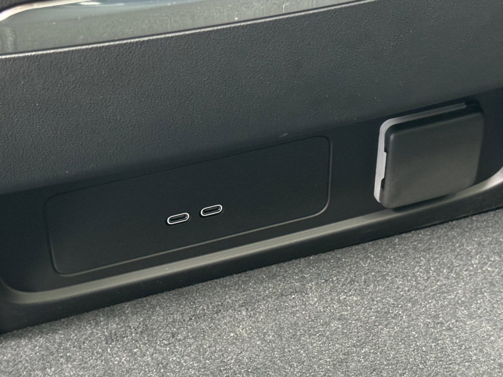 New 2025 Cadillac Escalade IQ Sport 2 AWD/4WD image 14