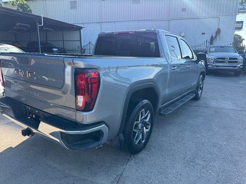 Used 2025 GMC Sierra 1500 SLE w/ Preferred Package RWD image 4
