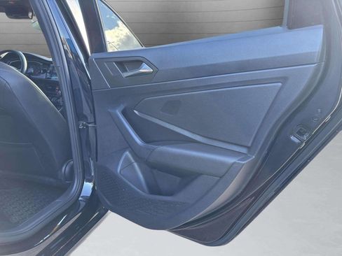 Used 2020 Volkswagen Jetta S image 17