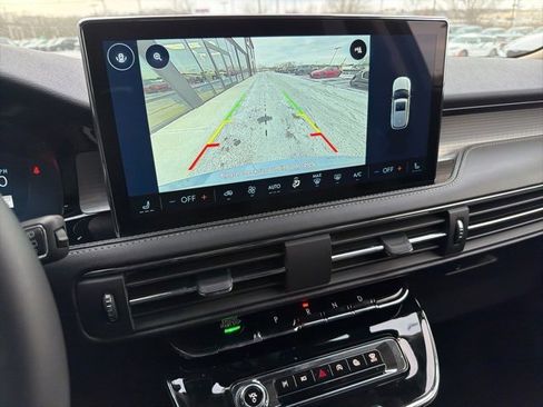 New 2026 Lincoln Corsair Premiere image 12