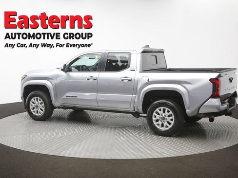 Used 2024 Toyota Tacoma SR5 AWD/4WD image 63
