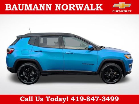 Used 2021 Jeep Compass Latitude AWD/4WD image 8