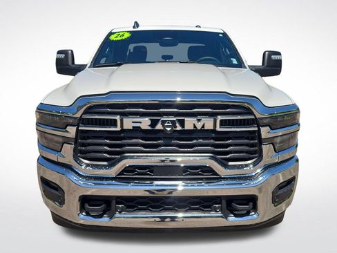 Used 2026 RAM 2500 Big Horn AWD/4WD image 10