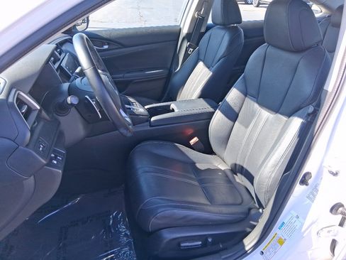 Used 2022 Honda Insight Touring image 10