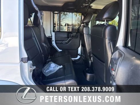 Used 2012 Jeep Wrangler Unlimited Sahara AWD/4WD image 17