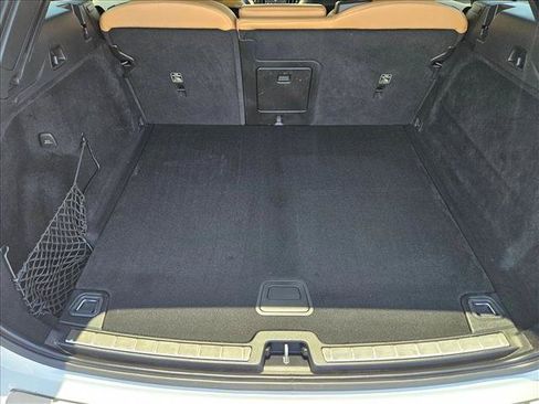 Used 2022 Volvo XC60 B5 Inscription w/ Advanced Package FWD image 6