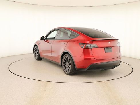 Used 2025 Tesla Model Y Performance AWD/4WD image 4