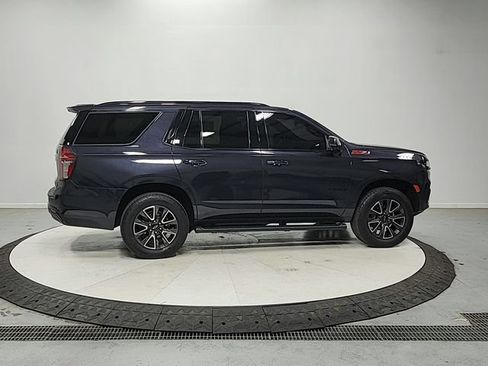 Used 2023 Chevrolet Tahoe Z71 w/ Luxury Package AWD/4WD image 9