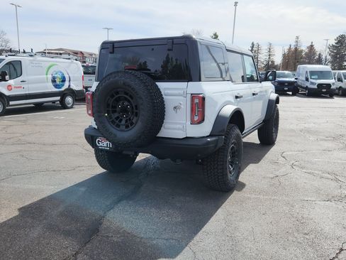 New 2026 Ford Bronco Badlands image 26