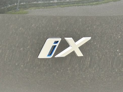 Used 2025 BMW iX xDrive50 w/ Convenience Package image 13