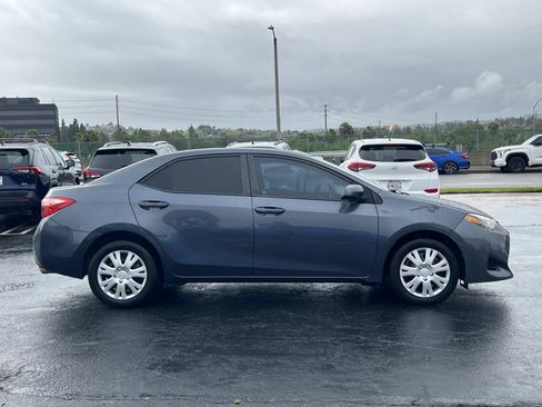 Used 2017 Toyota Corolla LE image 24