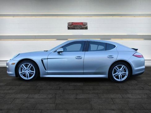 Used 2010 Porsche Panamera S image 4