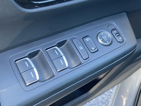 Certified 2025 Honda CR-V EX-L image 17